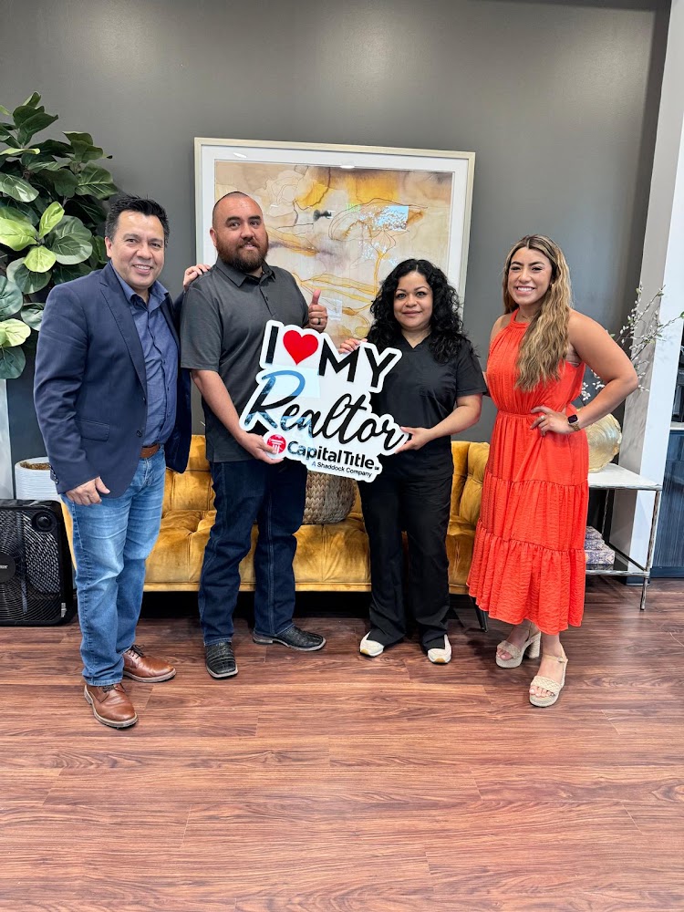 Ricardo Ornelas - Bilingual Mortgage Loan Officer - HomeTown Lending. (Todo el proceso en español)